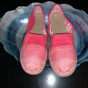 Adorable Triple Pink Espadrille Shoe Size 8